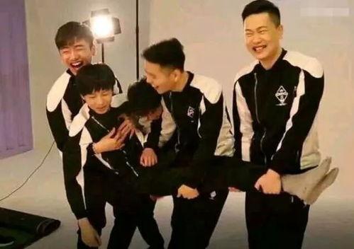 马哥爆料丁哥起飞了视频,视频见证辉煌时刻 第3张 马哥爆料丁哥起飞了视频,视频见证辉煌时刻 第3张